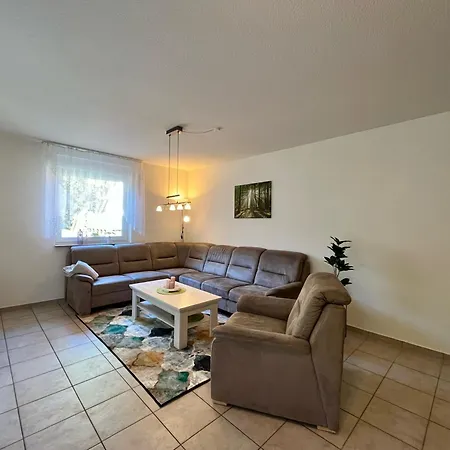 Wanderkoenig Mit Terrasse Apartment *