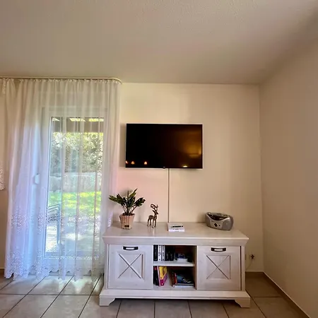 Apartment Wanderkoenig Mit Terrasse *